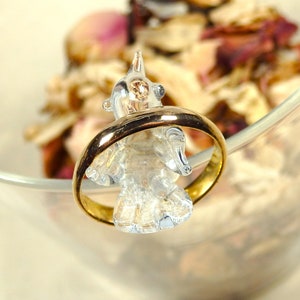 Antique 22ct Gold Wedding Band