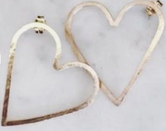 Pendientes de corazón grandes
