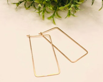 Pendientes rectangulares de aro. Aros rectangulares dorados. Aro rectangular de plata esterlina, pendientes de aro minimalista, geométrico martillado hecho a mano