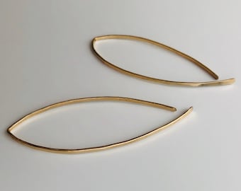 Pendientes de hoja minimalista