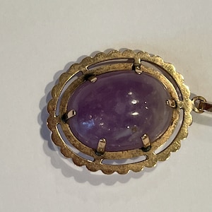 3642– Amethyst Yellow Gold Pendant