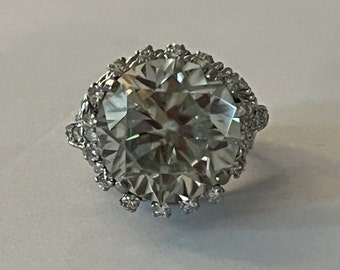 4716- White Gold Ring Blue Zircon Diamonds