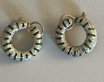 3853 – Bo Yellow Gold And Gray Emeralds Diamonds