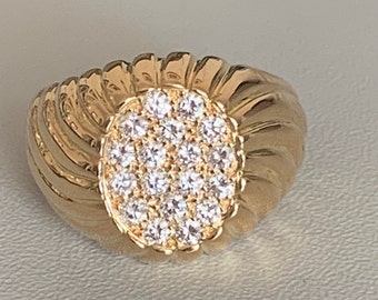 2968 – Anillo Boucheron Diamantes de Oro Amarillo