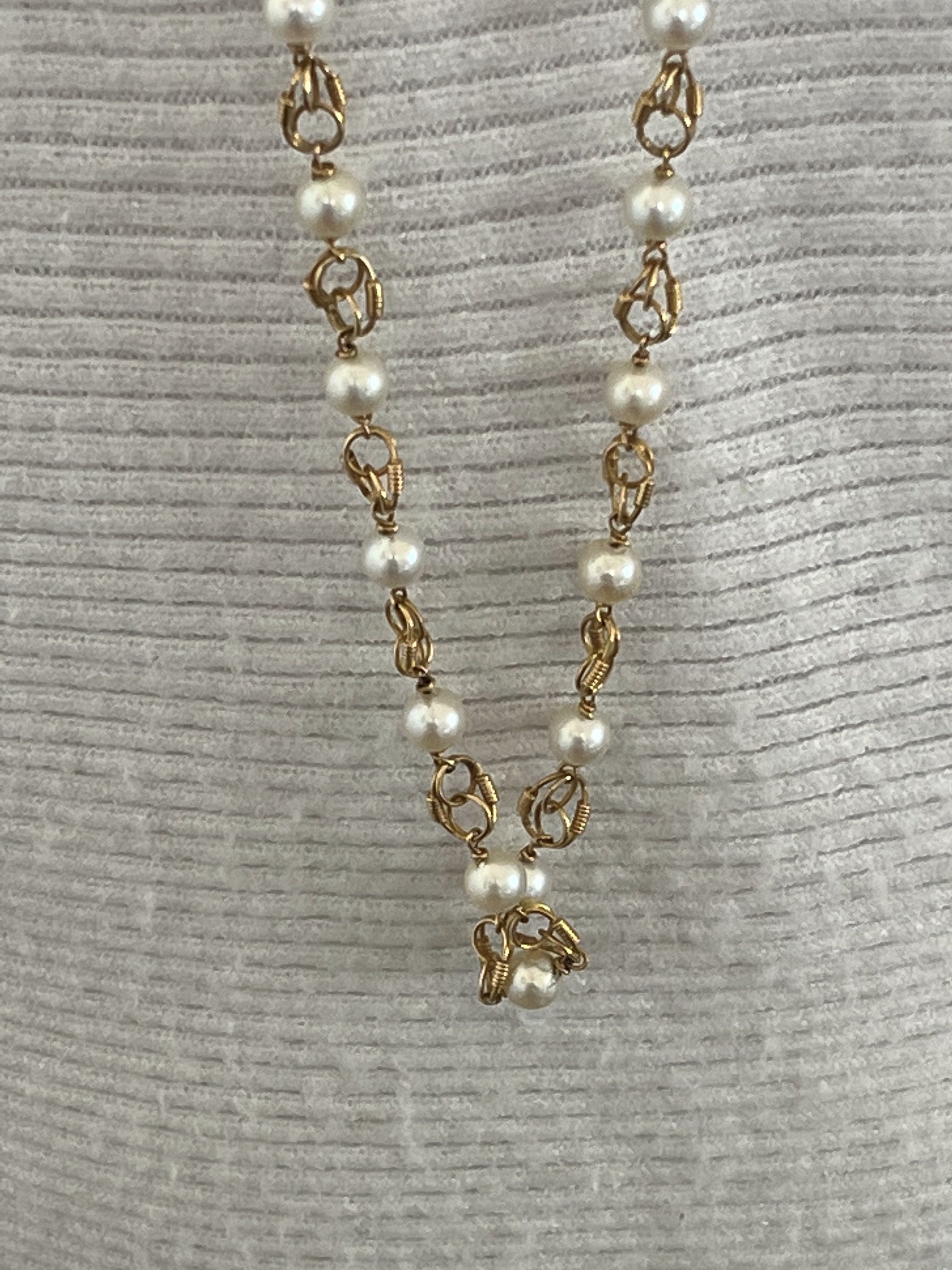 Collier Sautoir Or Jaune 18 Carats Avec Perles - Occasion, Sans Marque, Style Classique