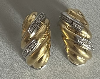 5243- Yellow Gold Diamond Clip-on Earrings