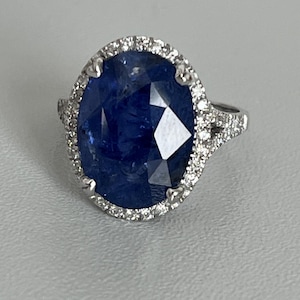6765- White Gold Ring Ceylon Sapphire 9.66 ct Diamonds