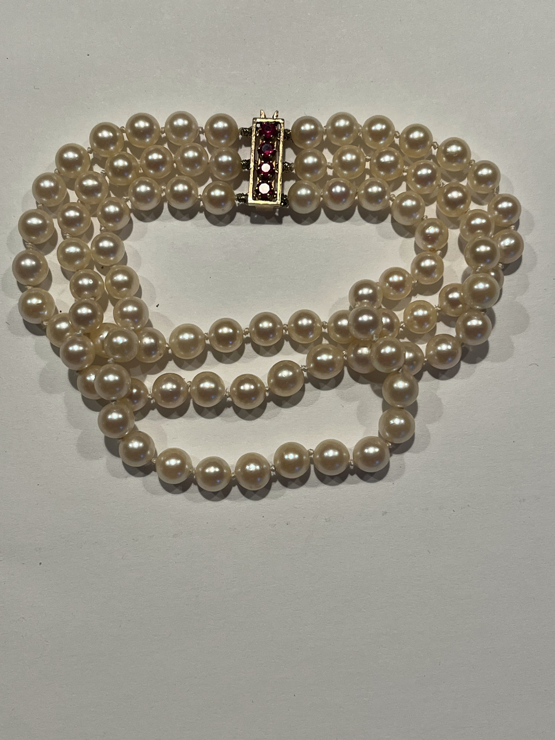 Bracelet 3 Rangs Perles Avec Fermoir Perles Et Rubis Synthétiques - Or 18 Carats, Occasion