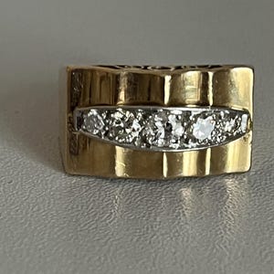 6129- Tank Ring Yellow Gold Diamonds