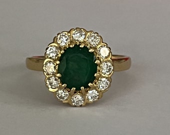 4104– Emerald Diamonds Yellow Gold Ring