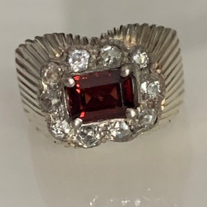 2412 – Anello Oro Argento Granato Diamanti anni &#39;40