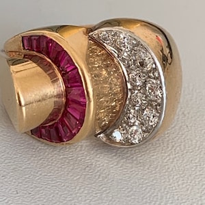 3305- Yellow Gold Ring Synthetic Ruby Diamonds 40s