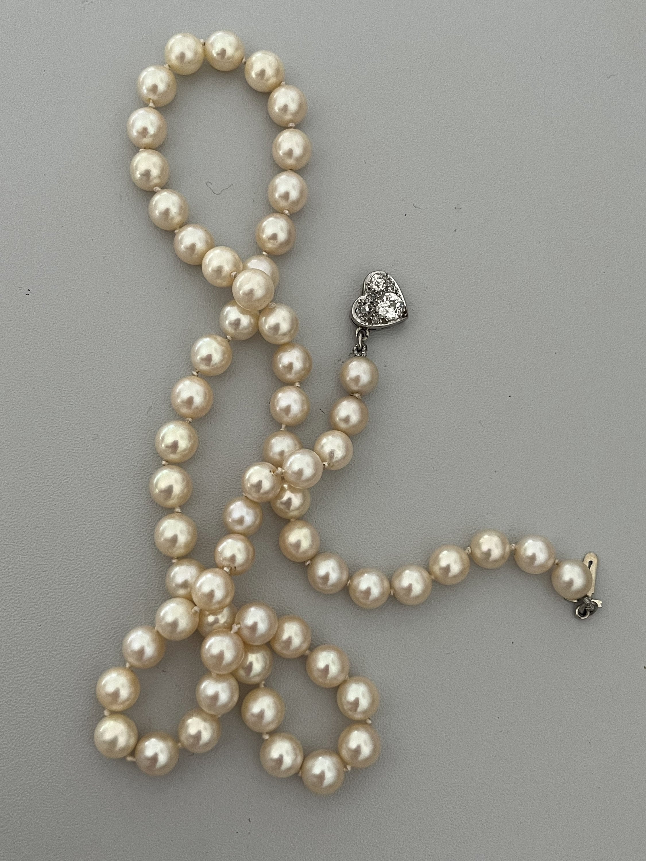 ♡パール♡ 5711- Pearl Necklace With Diamond Heart Clasp - Etsy