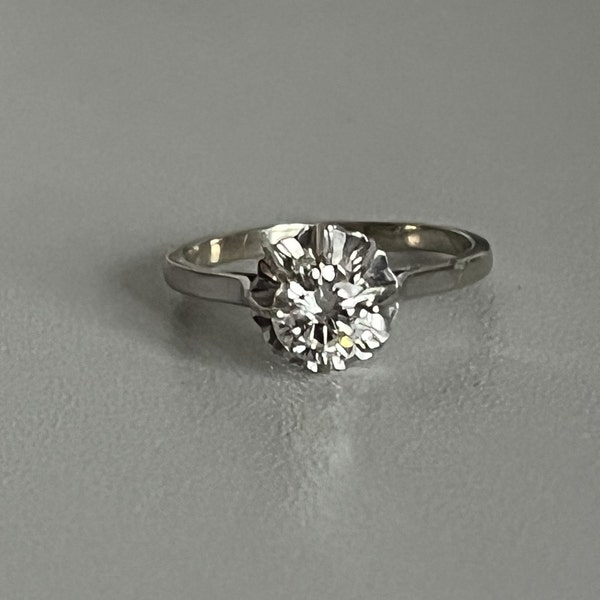 5241- Bague Solitaire Or Gris Diamant 0.80 Ct