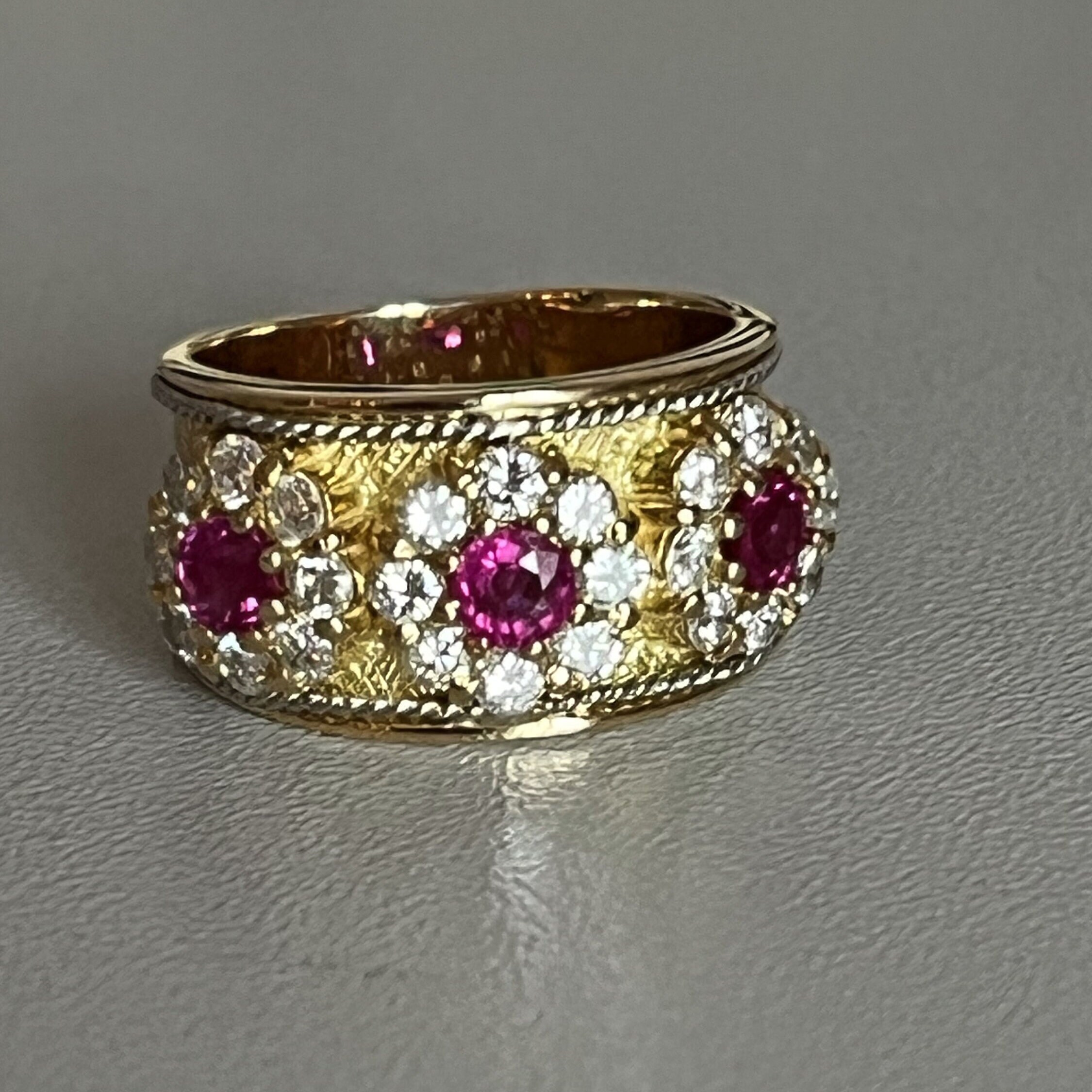 4966- Yellow Gold Ruby Diamond Band Ring - Etsy Canada
