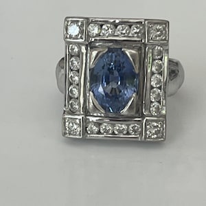 6824- Modernist Ring White Gold Sapphire Diamonds
