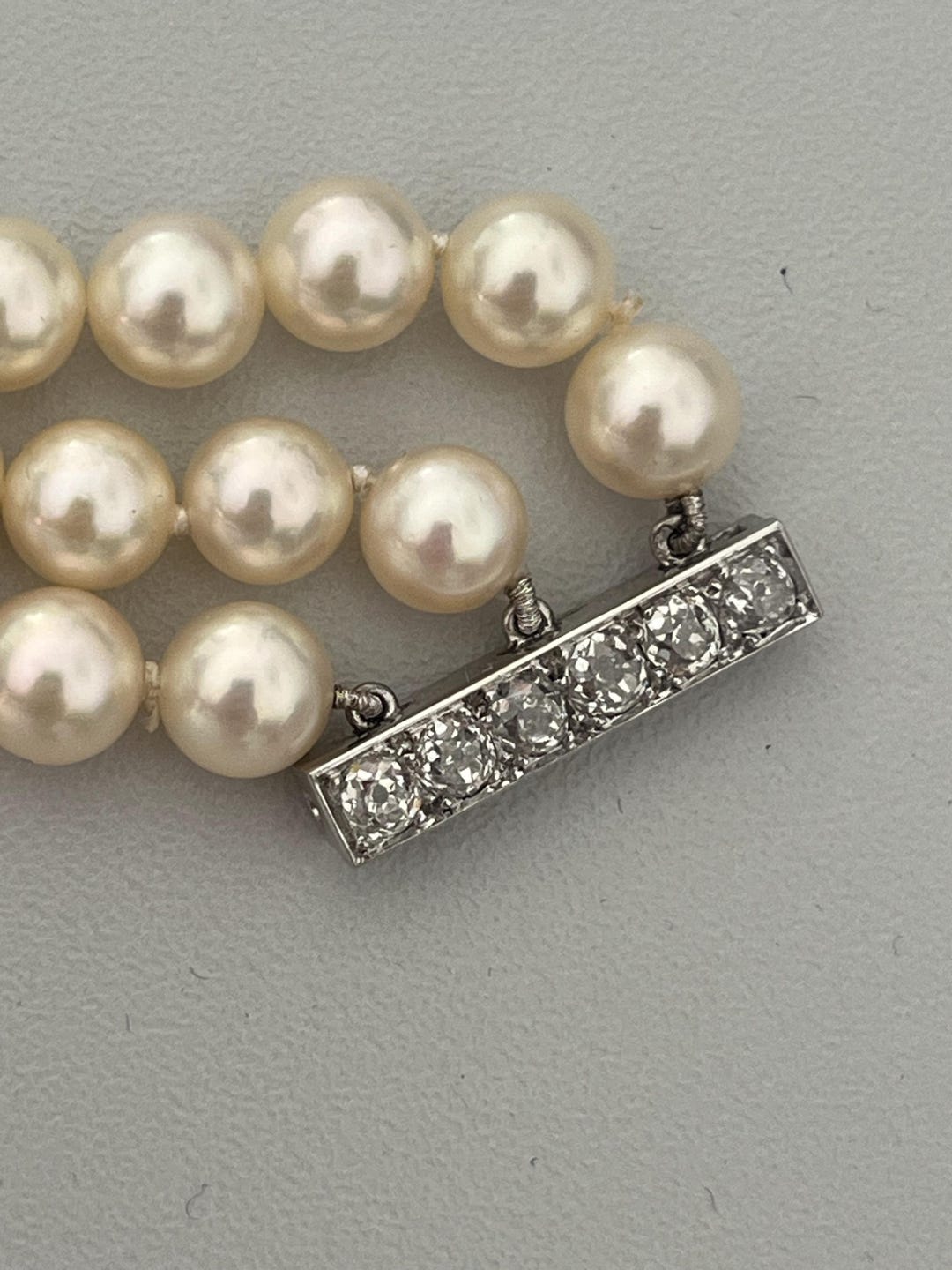6487- Boucheron Akoya Pearl Bracelet 3 Rows White Gold Clasp