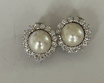 5267- Boucles d'Oreilles Or Gris Perles Diamants