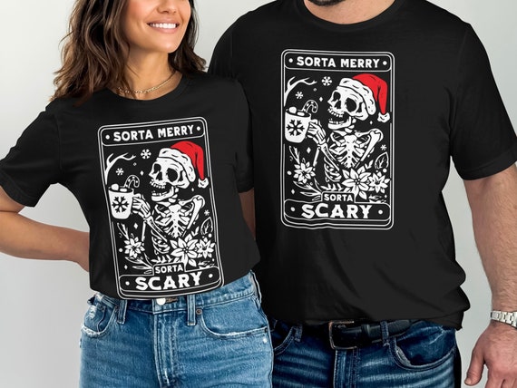 ちょっとメリーでちょっと怖いスケルトンのクリスマス T シャツ