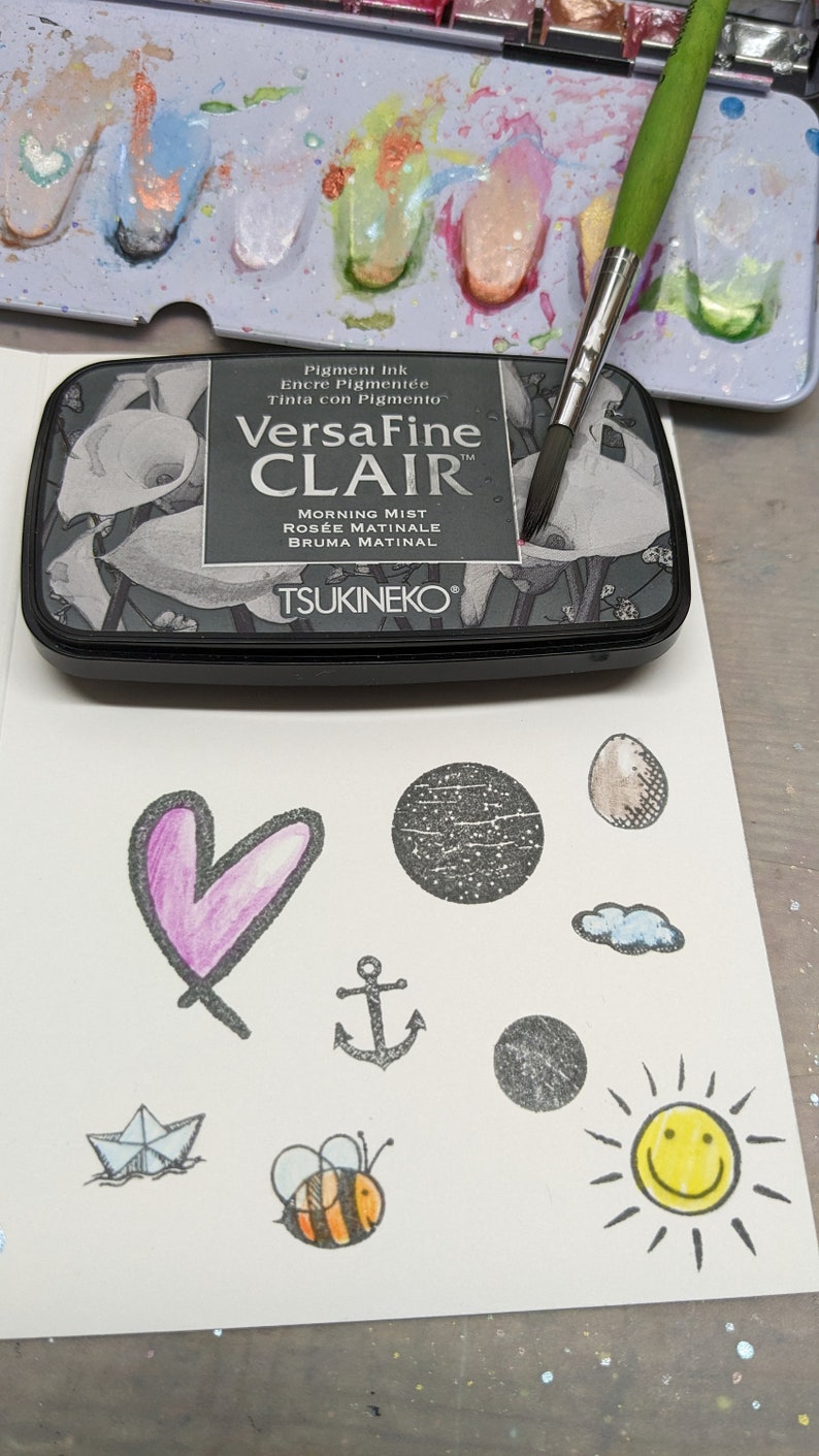 VersaFine CLAIR, Angebot 2er SET, schwarz und grau, pigmenteres Stempelkissen, wasserfest, ausmalen,colorieren, von Tsukineko Bild 3