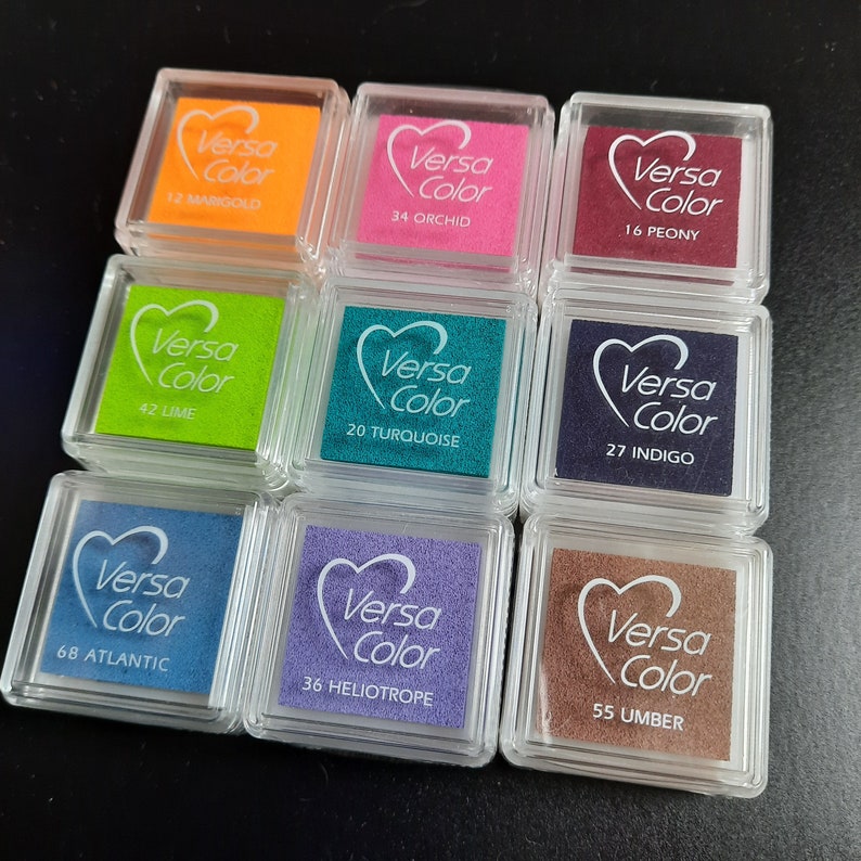 VersaColor mini avec un grand choix de couleurs, tampon encreur, encre brillante également pour papiers foncés Tsukineko, Happyhills image 5