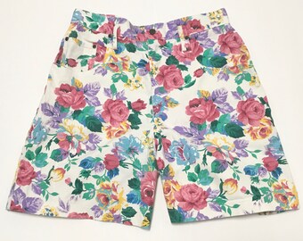 Sz 13 Vintage Women/'s Floral Denim Shorts..