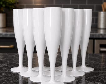 50 x White Plastic Flutes 175ml Champagne Prosecco Glasses