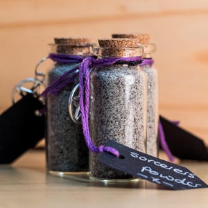 Sorcerer&#39;s Powder Spell (Single Vial) - Hex, Protection, Enemy, Wicca, Free Inland P+P