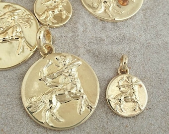 Gouden Boogschutter Ketting voor Mannen Zodiac Medaillon Charm Hanger met Centaur Boogschutter Paard Sieraden voor Mannen Strong Warrior Gift