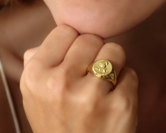 18k Lion Signet Ring - Handmade in USA – VicStone.NYC