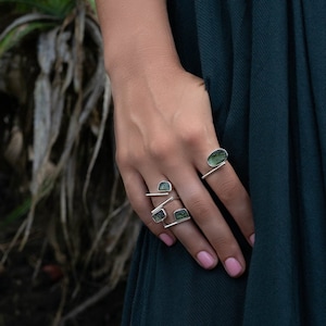 Zertifizierter Moldavit Ring Meteorit Ring Sterling Silber Oval Edelstein Ring Grüner Kristall Schmuck Echter Moldavit Stein Schmuck Cooles Geschenk