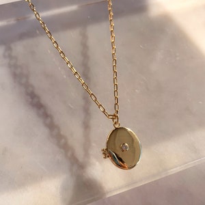 Locket Necklace, Non-Tarnish Jewelry, Gold Filled Necklace, Gold Locket, Gift for Her, Minimalist Style