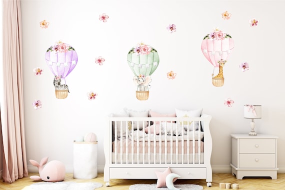 Hot air balloon baby room clearance decor