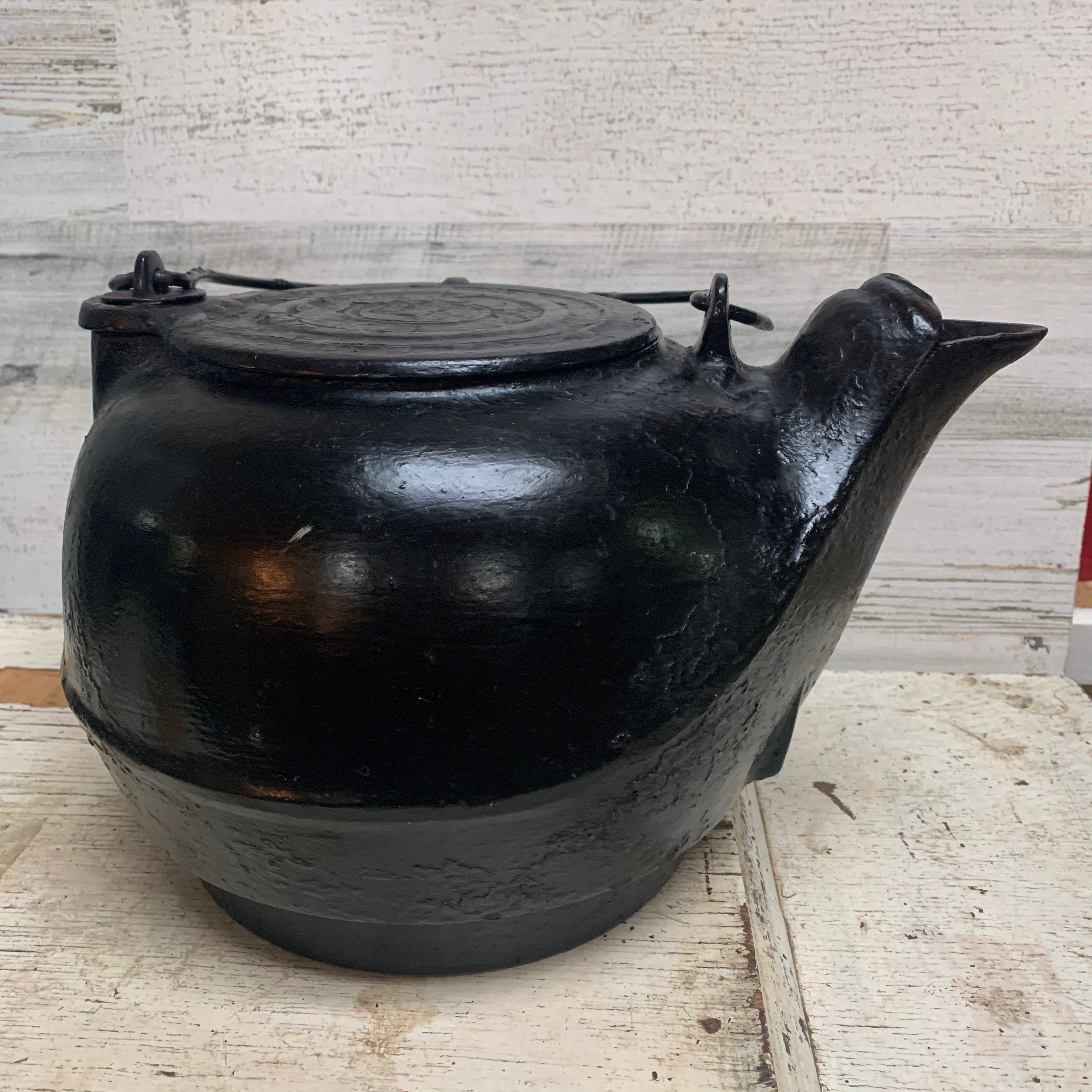 Vintage 8 KB Cast Iron Tea Pot Kettle Etsy