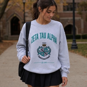 Camiseta y sudadera con el escudo de Zeta Tau Alpha | Ropa de hermandad