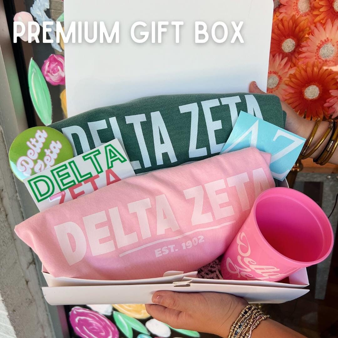 Delta Zeta Sorority Shelf Letter main image 1