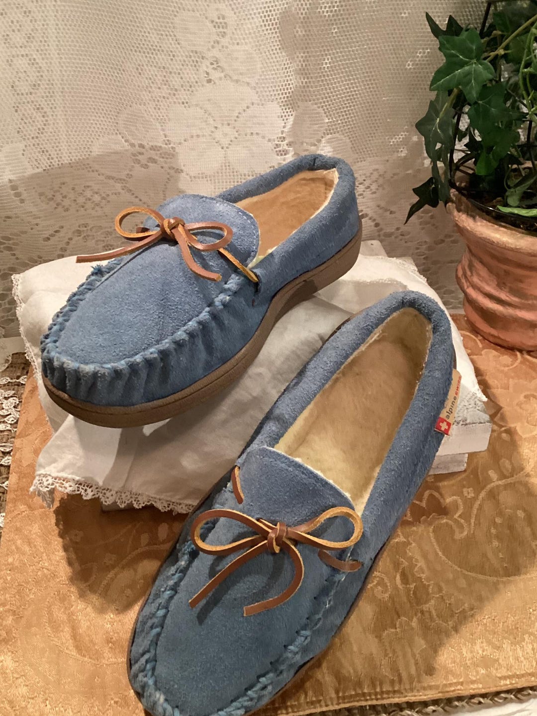 Alpine Swiss Sabine Women’s Suede Shearling Moccasin Slippers/ Slip On ...
