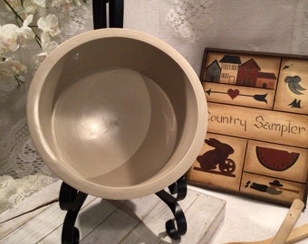 3 Qt Almond Microwave Vintage Casserole,Baking,Serving Dish