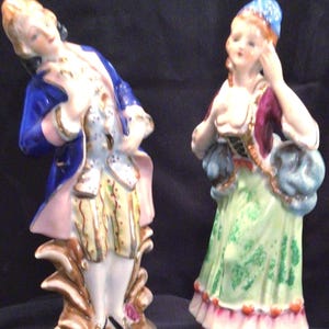 Early American Colonial Figurines Set Of 2  Occupied Japan Vintage