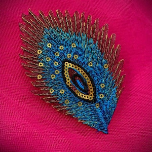 Peacock Feather Turquoise Sequin Gold Embroidered Iron On Applique DIY Patch 4"