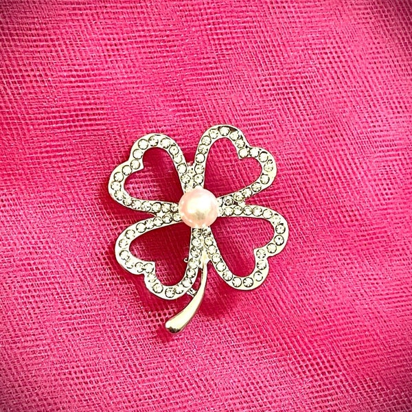 Clover Brooch Pearl Crystal Rhinestone Unique Pin Silver 1.5" Shamrock 4 Leaf