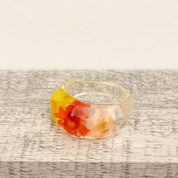 Resin Flower Ring - Pressed Flowers - Dried Flowers - Chunky Rainbow Floral Gifts for her