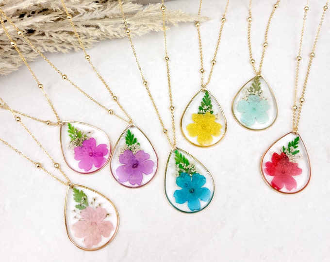 Dried Flower Handmade Resin Necklace Real Pressed Flowers Jewelry Gifts for her