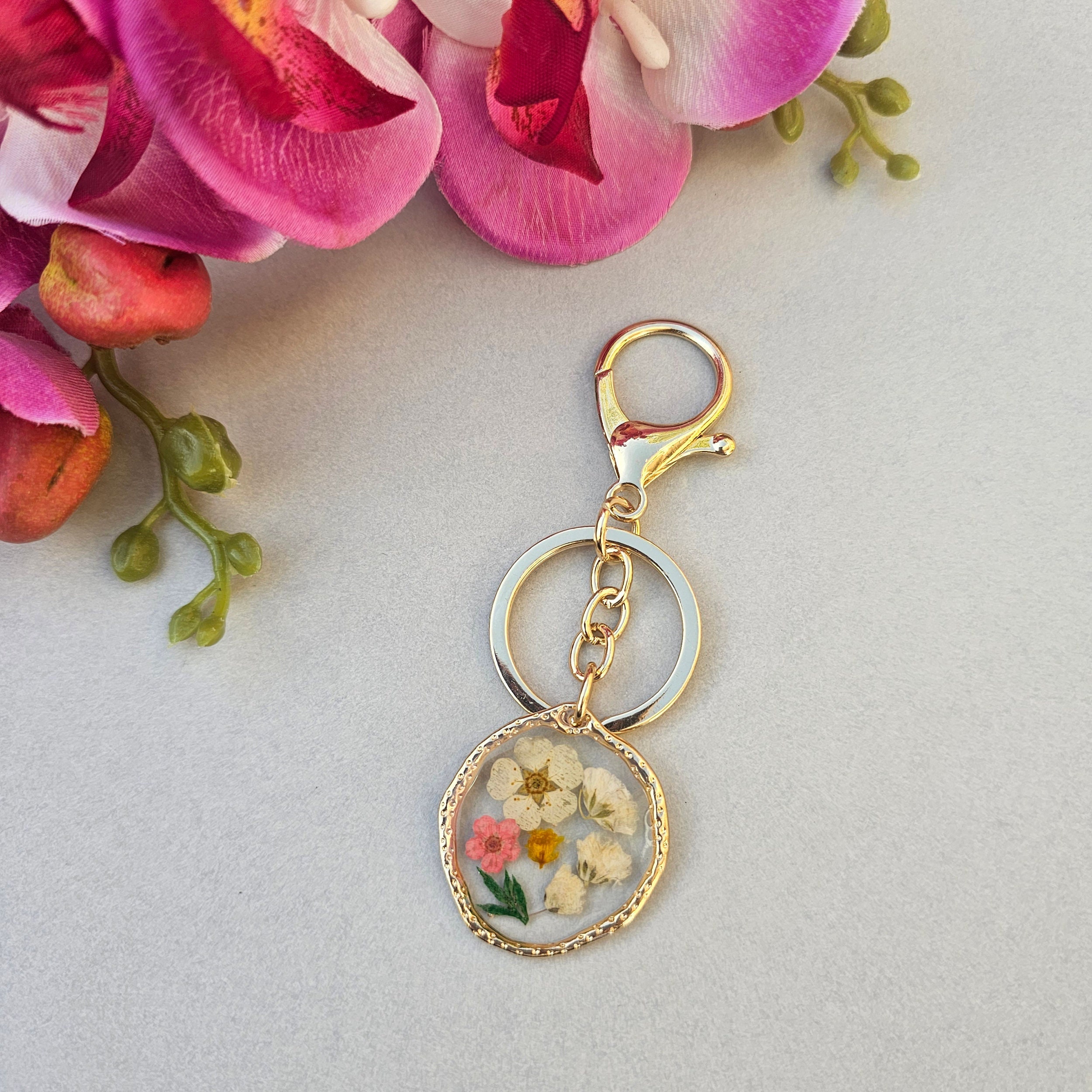 Pressed flower keychain diy deals