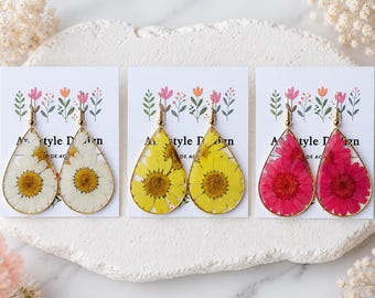 Real Daisy Flower Resin Teardrop Earrings, Gold Botanical Jewelry Gift