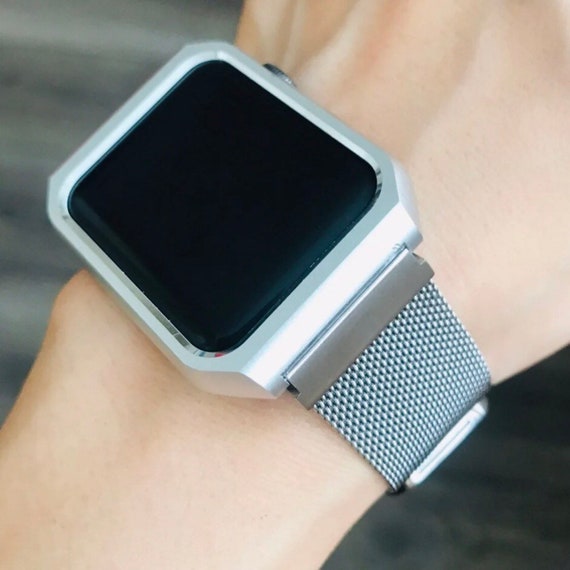 silver iwatch series 4