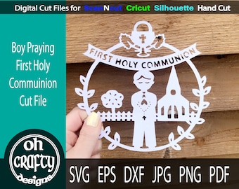 少年の聖体拝領 svg、祈る少年 svg、聖体拝領のカット ファイル、聖体拝領 svg ファイル、初聖体拝領の紙のカット ファイル、聖体拝領のケーキ トッパー svg
