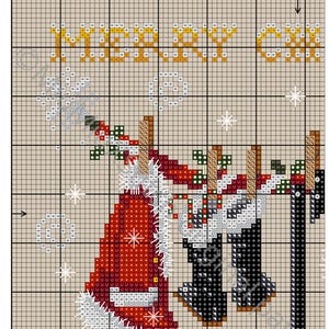 Puede incluir: Patr&oacute;n de punto de cruz con Santa Claus y un reno con el texto "Merry & Bright" encima. El patr&oacute;n est&aacute; sobre un fondo beige con copos de nieve blancos.