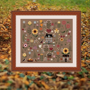 Peut inclure: Un motif de point de croix encadré représentant une maison brune avec une porte et des fenêtres blanches, entourée de fleurs colorées, d'oiseaux et d'abeilles sur un fond brun.