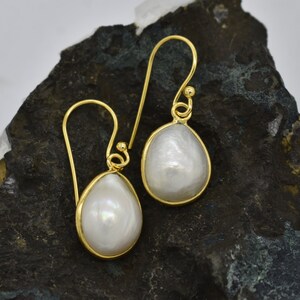 Natural Pearl Earrings, 925 Sterling Silver Earrings, Pearl Gemstone, Free Shipping, American Seller RE-200